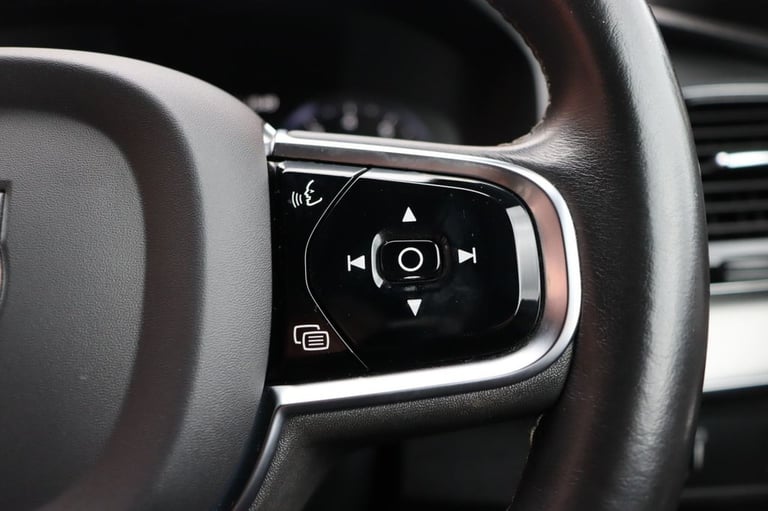 2021 21 VOLVO XC90 2.0 B6 MHEV R-DESIGN PRO SUV 5DR PETROL HYBRID AUTO 4WD EURO