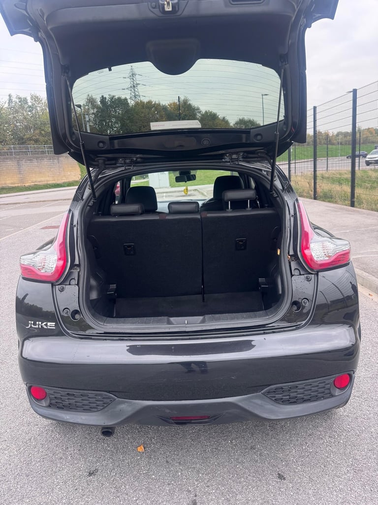 2017 Nissan Juke 1.2 DIG-T N-Connecta Euro 6 (s/s) 5dr HATCHBACK Petrol Manual