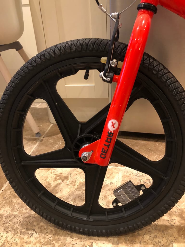 Shockwave BMX 16 inch bike 