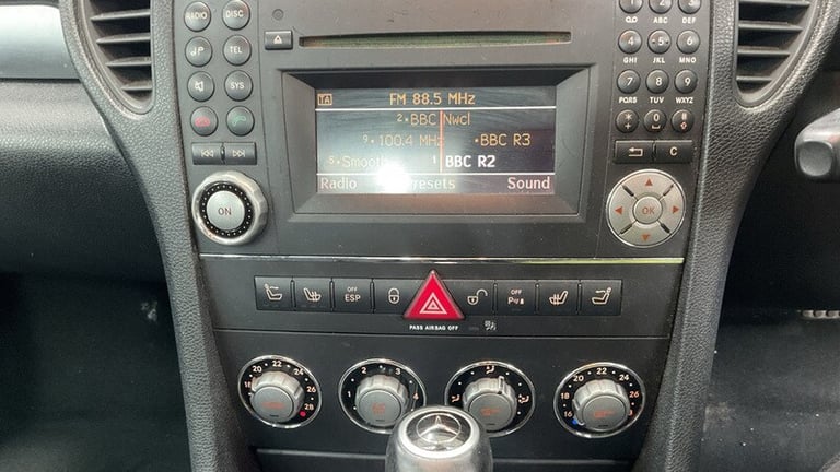 Mercedes-Benz CLS 1.8 SLK200K Convertible 2dr Petrol Tiptronic Euro 4 (184 ps)