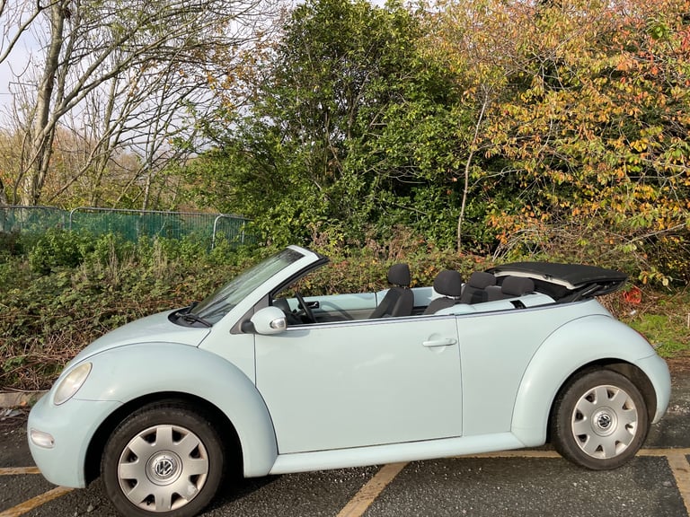 VW BEETLE 1.6 CONVERTIBLE 04 REG BLUE 2 DOOR 12 MONTHS MOT SERVICE HISTORY LOW INSURANCE