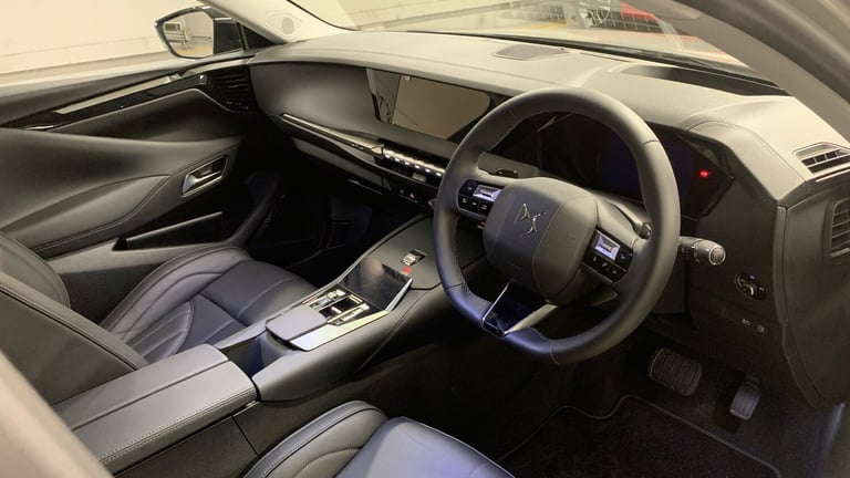 2025 DS Automobiles DS 4 1.6 E-TENSE Rivoli 5dr EAT8 HATCHBACK PETROL/ELECTRIC Automatic