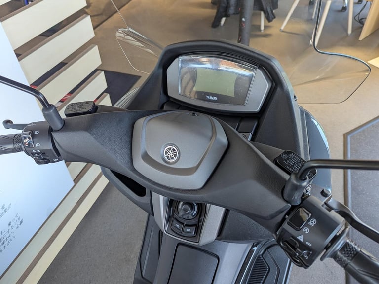 New Yamaha NMAX 125 Scooter with Urban Pack. Grey. £3,795 (NO ADMIN FEES!)