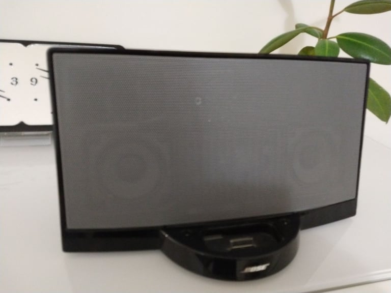 BOSE SOUNDDOCK DIGITAL MUSIC SYSTEM 