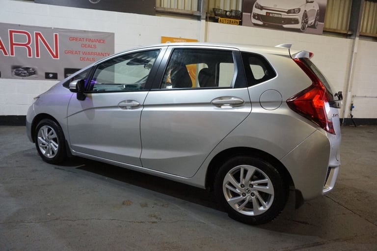 2017 Honda Jazz 1.3 i-VTEC SE Hatchback 5dr Petrol CVT Euro 6 (s/s) (102 ps) Hatchback Petrol Aut...