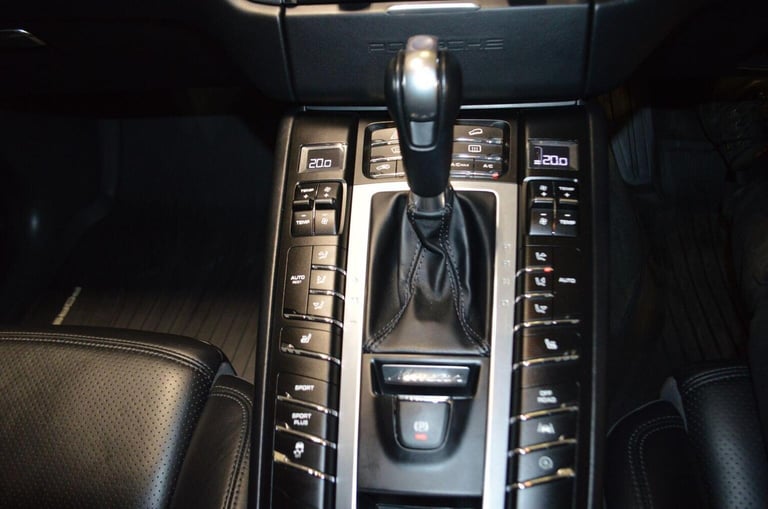 PORSCHE MACAN 3.0 V6 S PDK 4WD Euro 6 (s/s) 5dr 2017