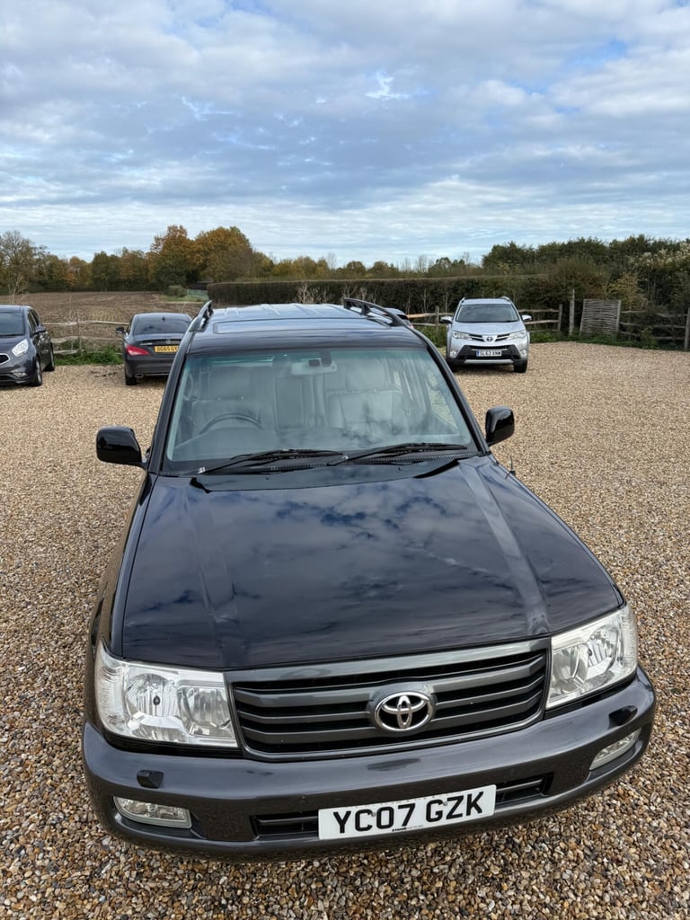  Toyota Land Cruiser Amazon 4.2 TD SUV 5dr Diesel Automatic (282 g/km, 201 bhp) Diesel Automatic