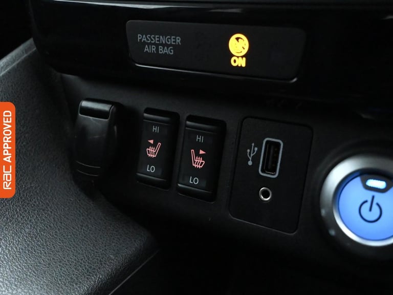 2020 Nissan Leaf 40kWh N-Connecta Hatchback 5dr Electric Auto (150 ps) Hatchback ELECTRIC Automatic