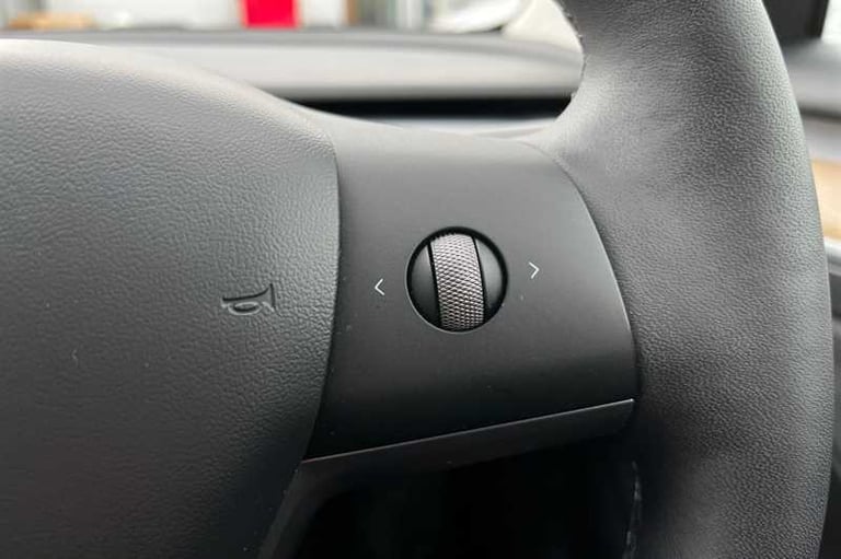 2021 Tesla Model 3 Standard Plus 4dr Auto SALOON ELECTRIC Automatic