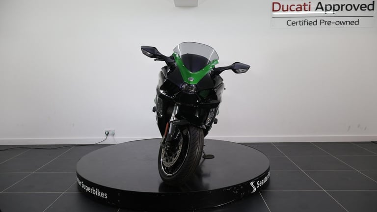 KAWASAKI H2 SX SE - 2022 - 7700 MILES