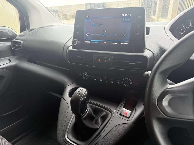 2020 Peugeot partner  no vat 