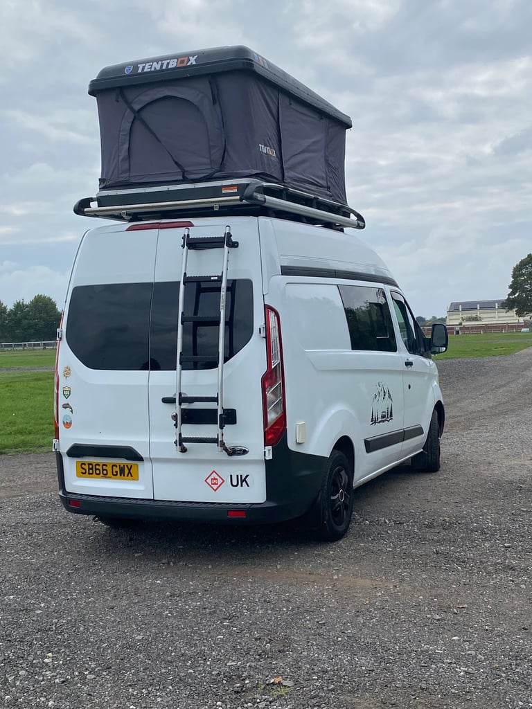 Ford, TRANSIT CUSTOM, campervan 4 berth, Manual, 2198 (cc)