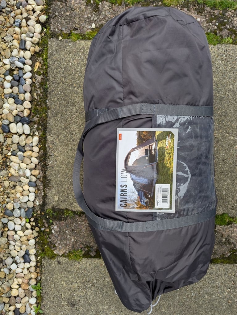 Cairns low vehicle awning + accessories.