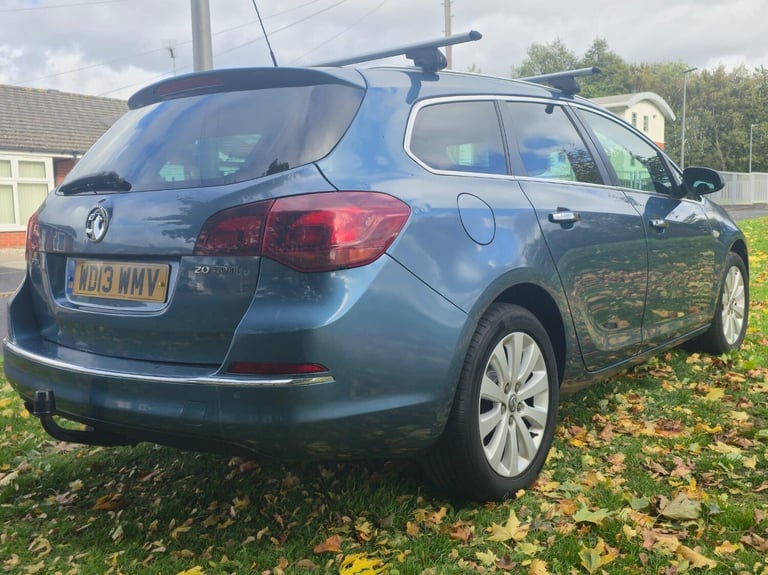 2013 Vauxhall Astra 2.0 CDTi 16V SE [165] 5dr Auto ESTATE DIESEL Automatic