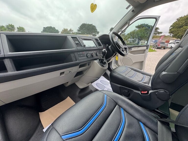 2017 Volkswagen Transporter 2.0 TDI BMT 150 Highline Kombi Van WINDOW VAN DIESEL Manual