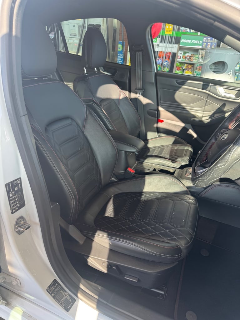 2023 Ford Focus St Line X