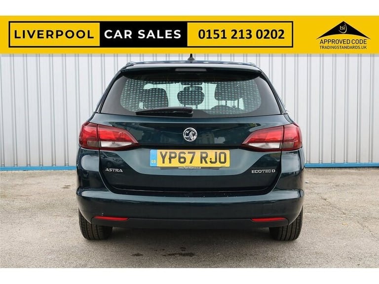 2017 Vauxhall Astra CDTi ecoTEC BlueInjection Tech Line Nav Estate Diesel Manual