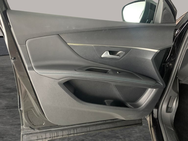 2022 Peugeot 3008 1.5 BlueHDi Allure 5dr HATCHBACK DIESEL Manual