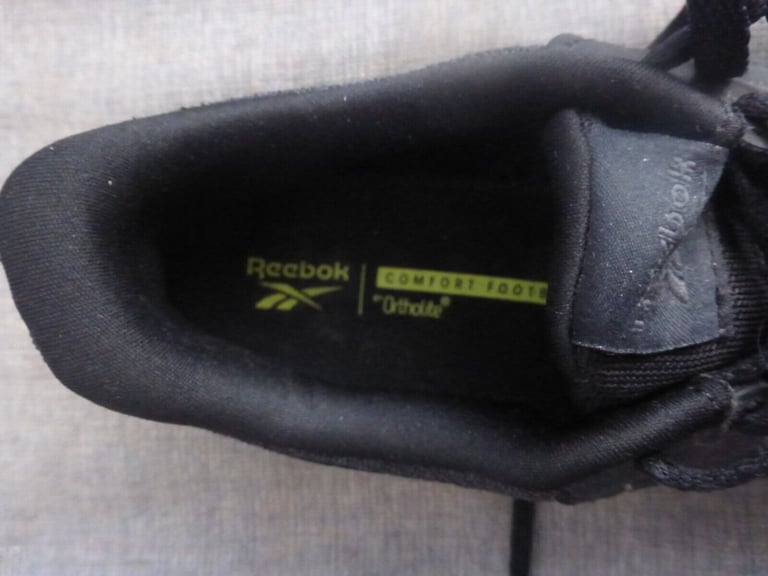 Reebok Trainers Ortholite and Arch Support size UK 7 IN BLACK COMFORT FOOTBED