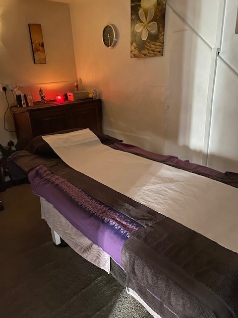 Thai Massage in Cheltenham Open 10am until 8pm. Professional Thai massage