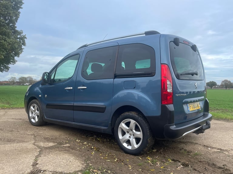 Peugeot, PARTNER TEPEE, MPV, 2010, Manual, 1560 (cc), 5 doors