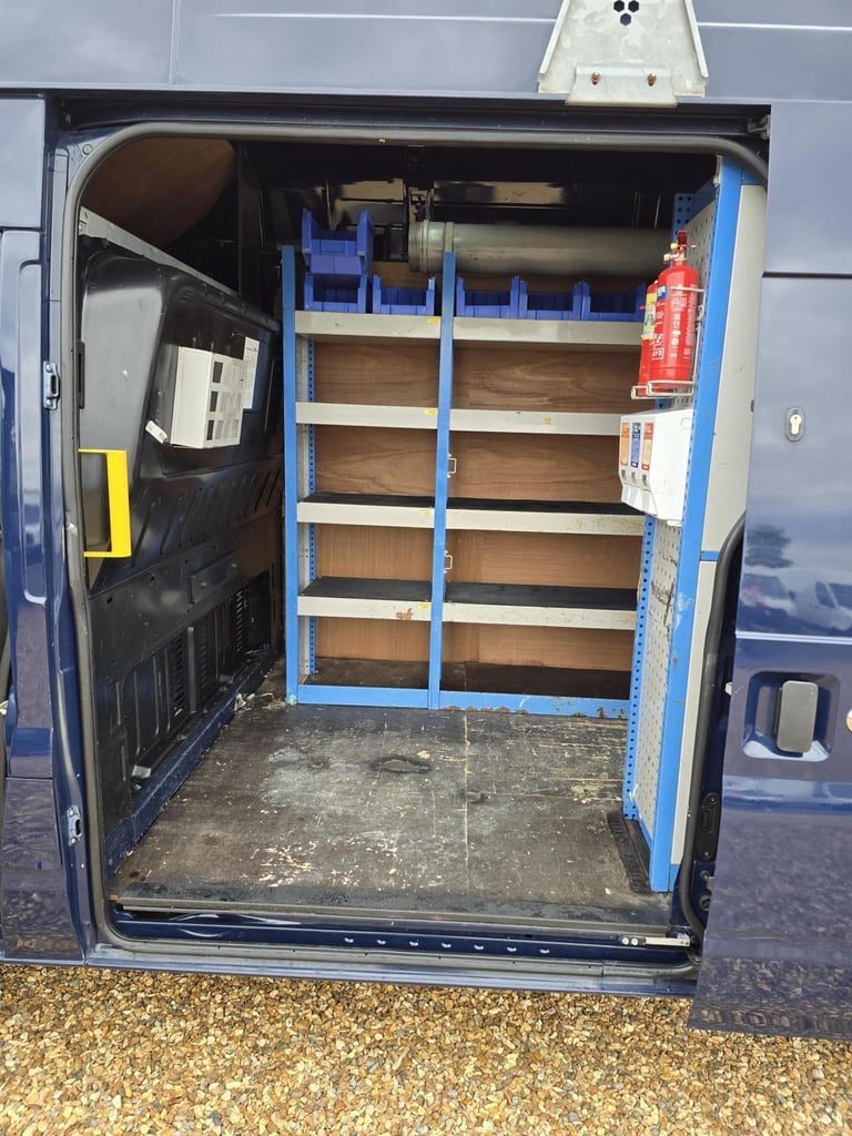 2013 Ford Transit 2.2 TDCi 350 Panel Van 5dr Diesel Manual FWD L2 H1 (209 g/km, 123 bhp) Panel Va...