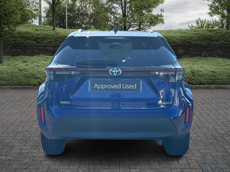 2022 Toyota Yaris 1.5 Hybrid Design 5dr CVT Estate Hybrid Automatic