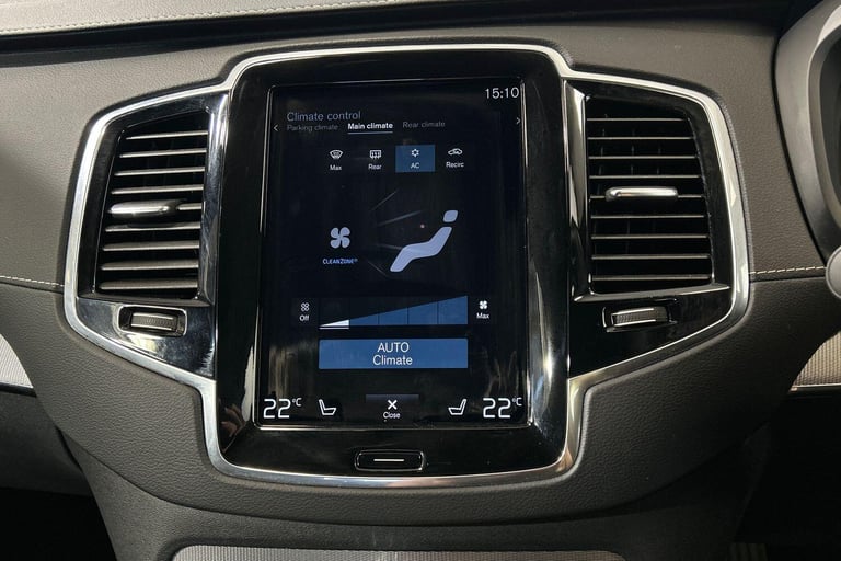 2021 Volvo XC90 Recharge R-Design, T8 AWD plug-in hybrid, 7 Seats ESTATE Petrol/Electric Hybrid A...
