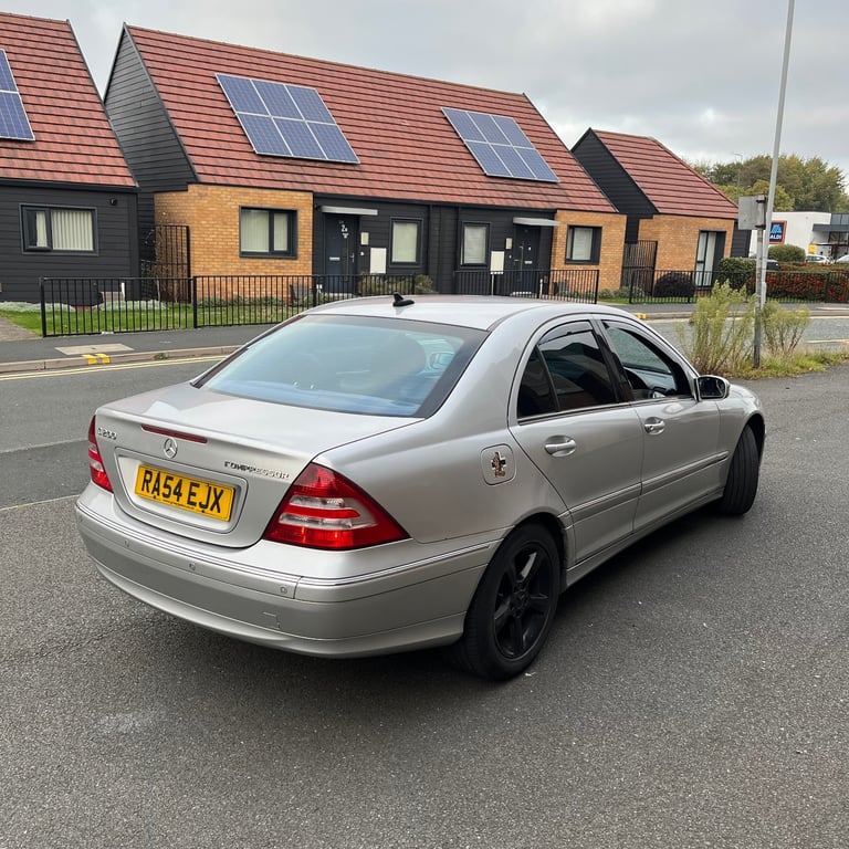 Mercedes-Benz, C CLASS, Saloon, 2004, Semi-Auto, 1796 (cc), 4 doors