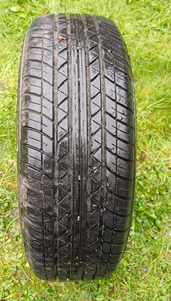 195/65/14 Tyre
