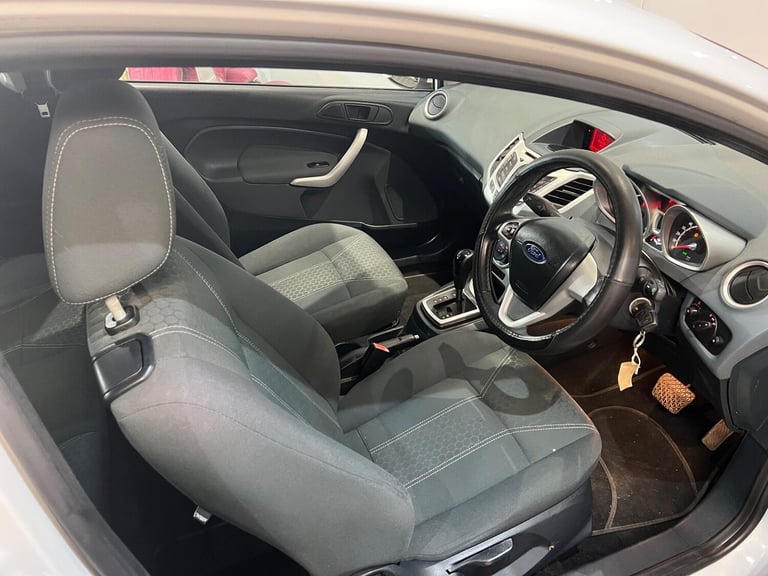 2010 Ford Fiesta 1.4 Zetec 3dr Auto HATCHBACK PETROL Automatic
