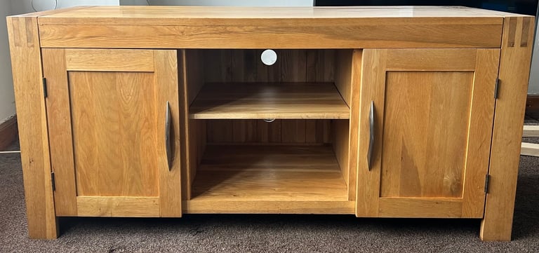 Aston Solid Oak TV Cabinet
