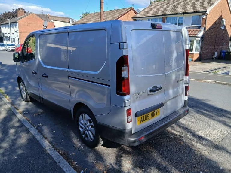 2015 Renault traffic van 1.6 bi turbo
