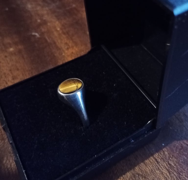 STERLING SILVER TIGER'S EYE RING - ONLY £25!