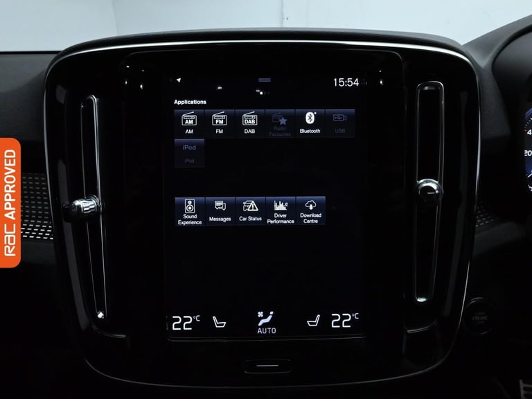 2019 Volvo XC40 2.0 D4 R-Design SUV 5dr Diesel Auto AWD Euro 6 (s/s) (190 ps) SUV DIESEL Automatic