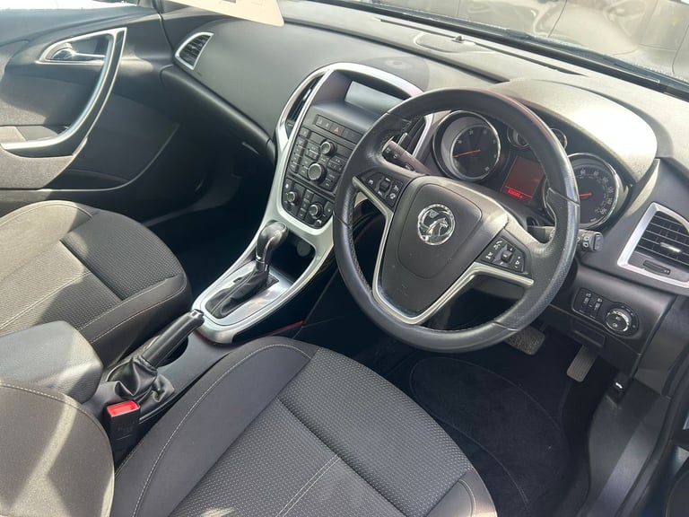 2013 Vauxhall Astra 2.0 CDTi 16V SRi 5dr Auto ESTATE Diesel Automatic