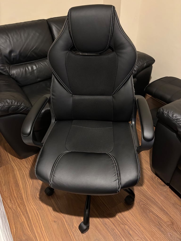 image for Black leather swivel chair 