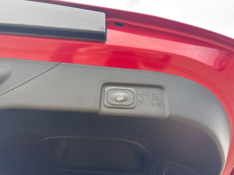 2025 Ford Puma 1.0 EcoBoost Hybrid mHEV ST-Line X 5dr 5 Door PETROL Manual