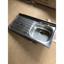 Stainless steel sink 