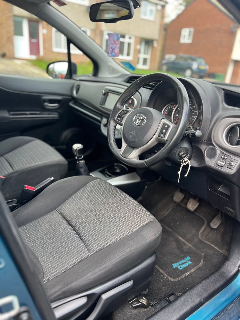 Toyota Yaris 1.3 Icon Plus VVT-I 5 Door