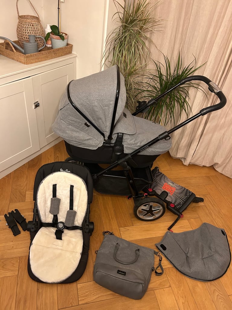Stylish Limited Edition Silver Cross Pram/ Pushchair, grey with stunning fur liner