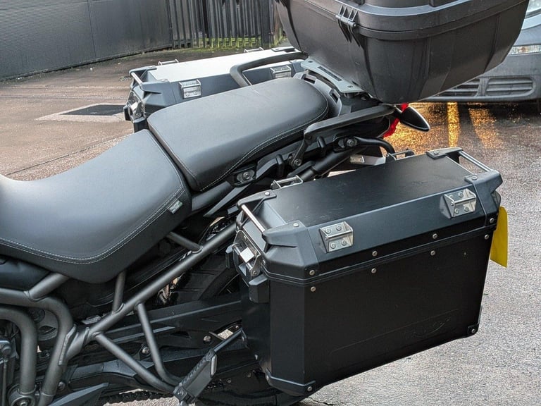 TRIUMPH TIGER 800 XRX LOW - 2016 16 - FULL LUGGAGE - LOW RIDE HEIGHT