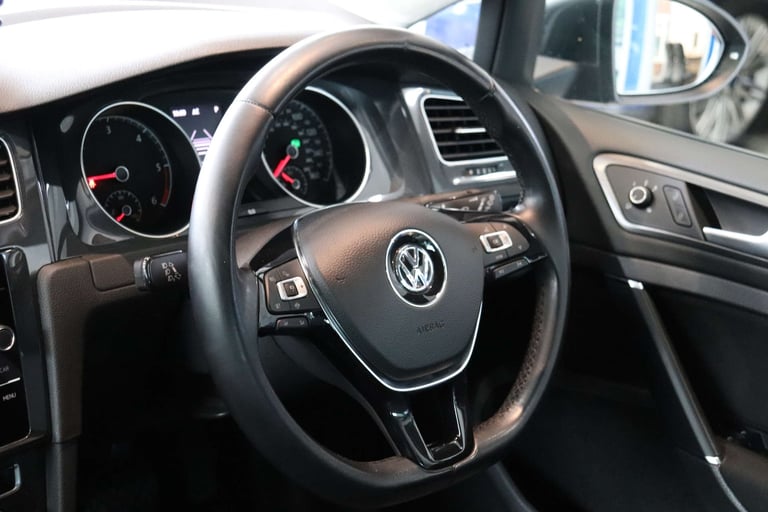 2019 Volkswagen Golf 1.6 Golf Match TDI Semi-Auto 5dr Estate Diesel Automatic