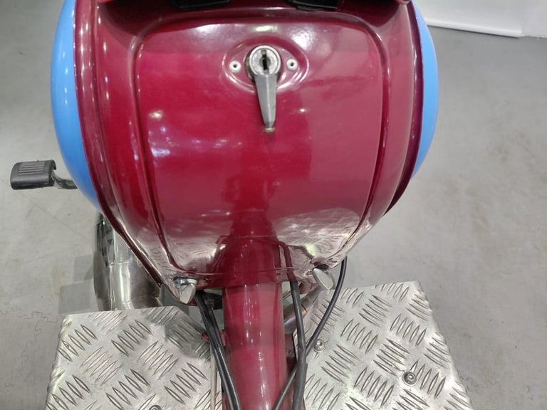 Lambretta Li125 Series 3 STAFFORD MOTORCYCLES LIMITED