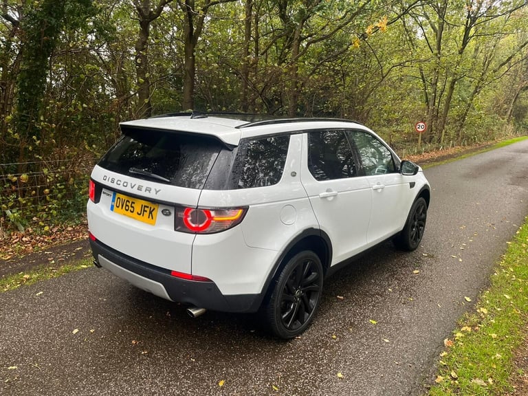2015 Land Rover Discovery Sport 2.0 TD4 HSE Auto 4WD Euro 6 (s/s) 5dr ESTATE Diesel Automatic