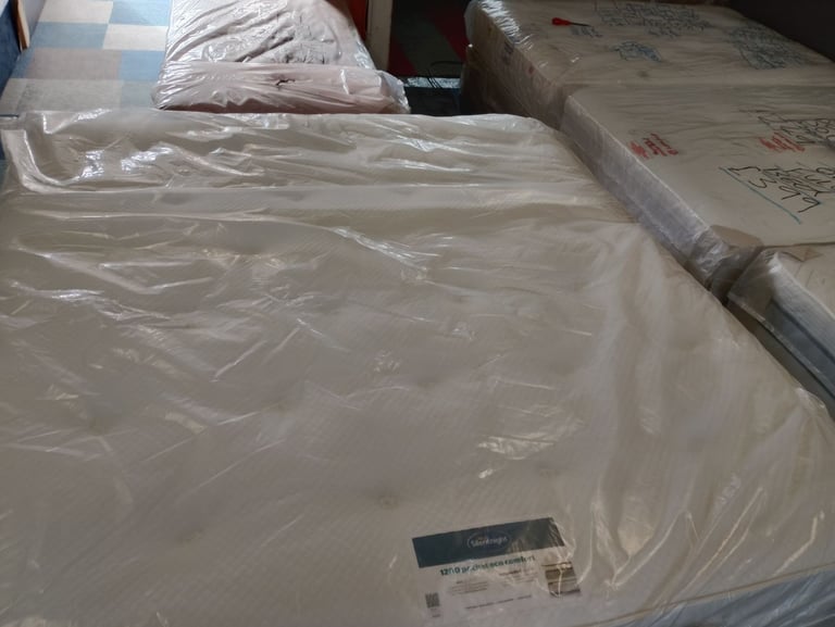 6ft silent night 1200 pocket memory mattress new in packets only £349