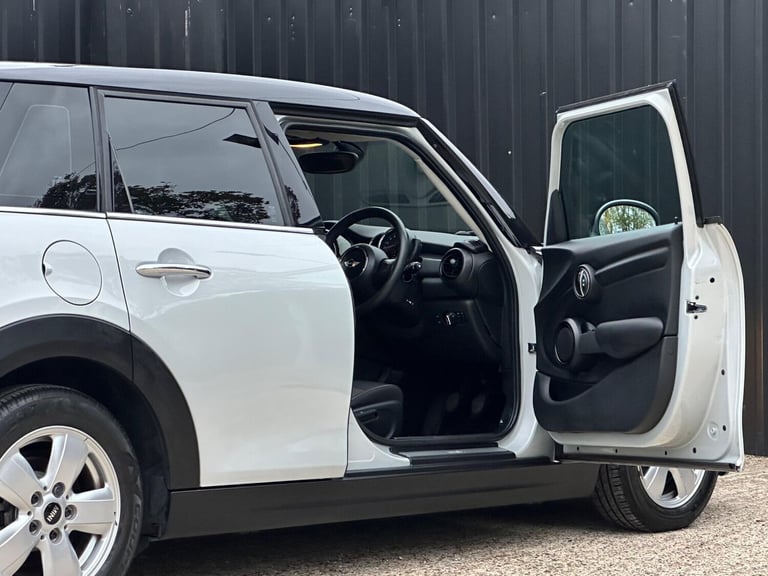 2015 MINI Hatch 1.5 Cooper 5dr HATCHBACK PETROL Manual