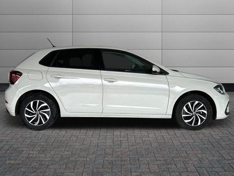 2024 Volkswagen Polo MK6 Facelift (2021) 1.0 80PS Life MANUAL Hatchback Petrol Manual