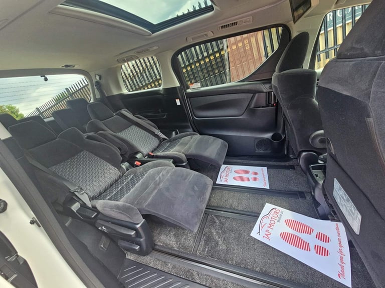 2016 Toyota Alphard 2.5  Petrol Automatic