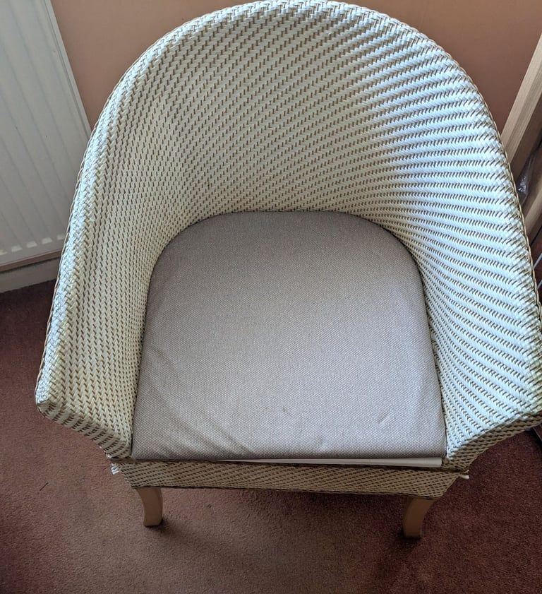 Basket Weave Commode Chair.
